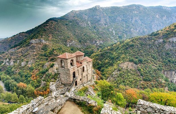 Private trip to Bachkovo Monastery and Assen’s Fortress