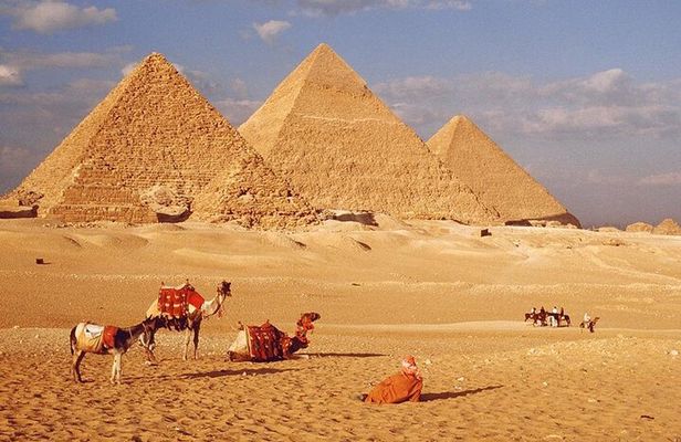 Full-Day Cairo Tour from Hurghada by Bus