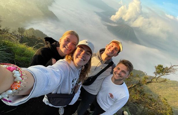 3-Days Tumpaksewu, Bromo Sunrise & Ijen pickup Bali