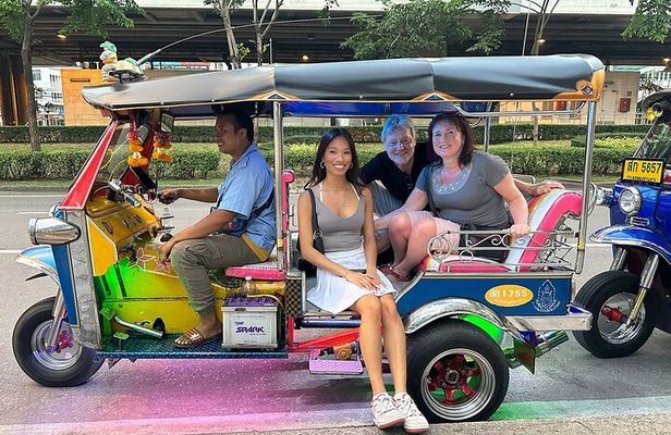 Bangkok Night Food Tour By Tuk Tuk