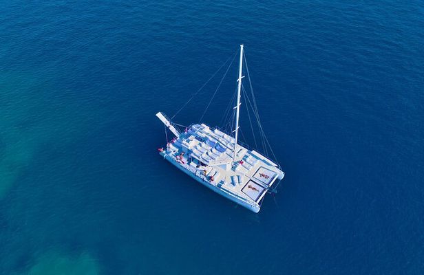Saranda Catamaran VIP to Krorez and Kakome Beach with Lunch