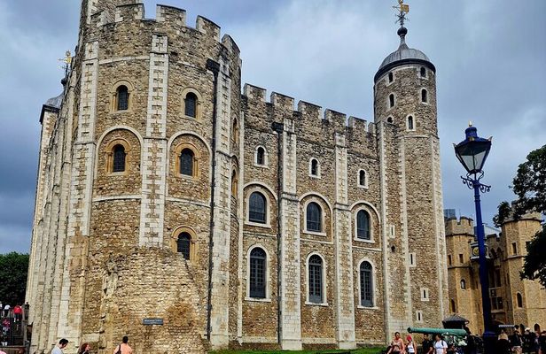 Reserved Entry Tower of London Express Experience Crown Jewels