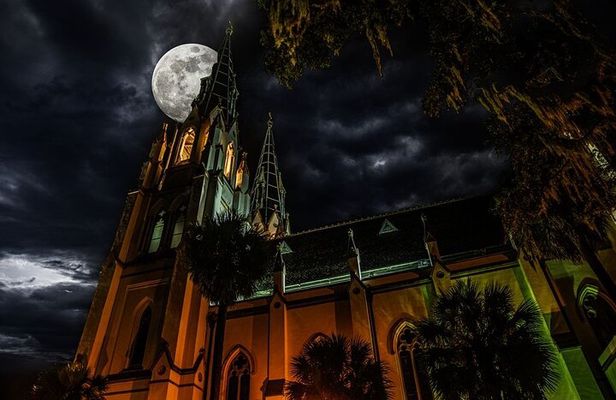 Savannah Terrors Ultimate Dead of Night Haunted Ghost Tour