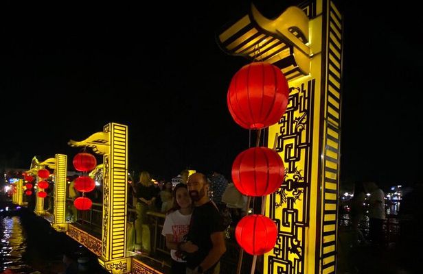 Hoi An Boat Ride and Release Lantern, Night Market Private Tour