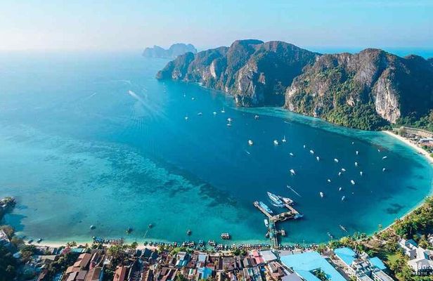 Phi Phi Islands Speedboat Tour: Khai & Maya