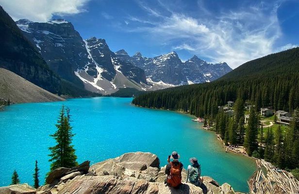 Banff/Canmore Shuttle to Moraine Lake and Lake Louise(1.5h each)