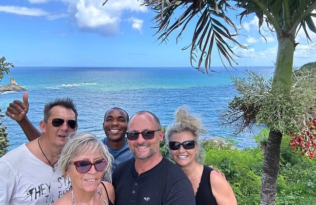 3-Hour St. Lucia Island Tour with Zero Entry Free