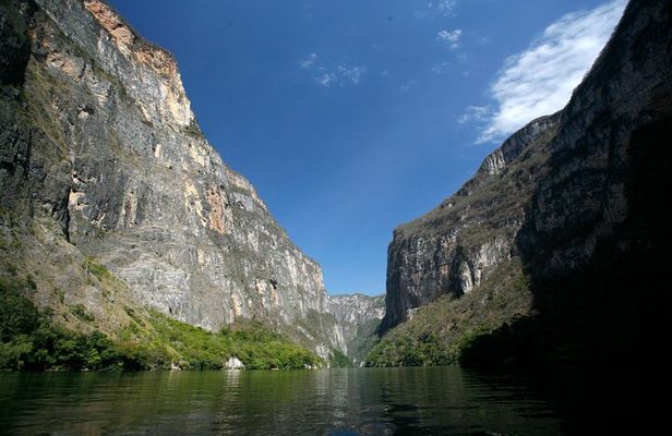 Boat ride through Sumidero Canyon and visit to Indian Villages