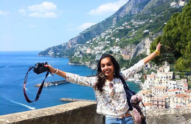 Pompeii, Positano & Amalfi Coast from Rome or Naples -Semiprivate