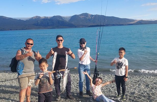 2 Hours Fishing in Lake Tekapo