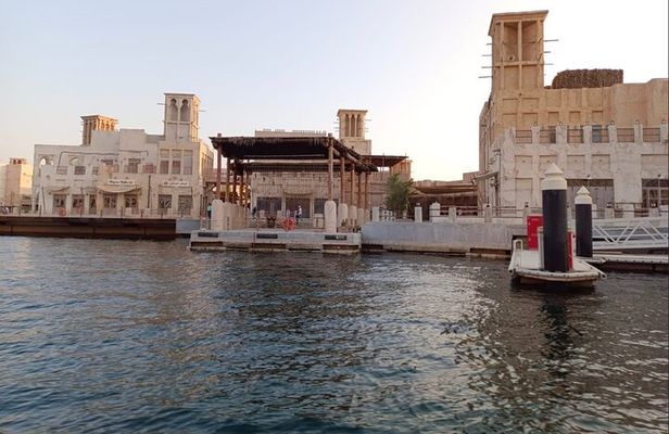 Dubai Traditional Tour- Deep Dive into Arabian Culture & Heritage