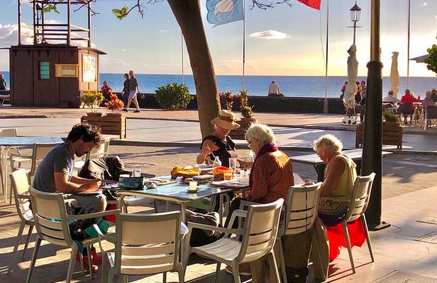 Making art in La Palma - Los Llanos