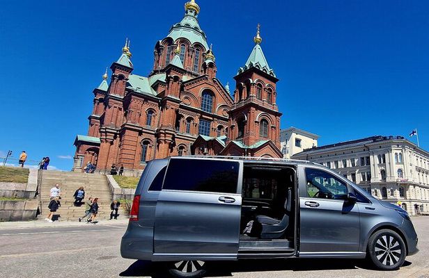 EXCLUSIVE Grand Tour: Helsinki and Porvoo Old Town*****