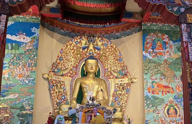 Private 2-Days McLeod Ganj & Dharamshala Guided Tour