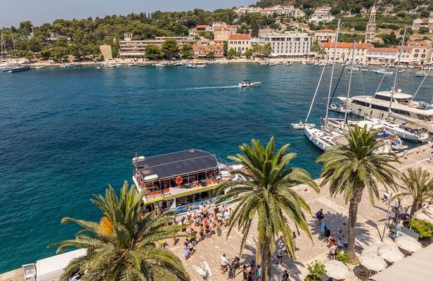 Split: Hvar, Brač, and Pakleni Cruise with Lunch and Drinks
