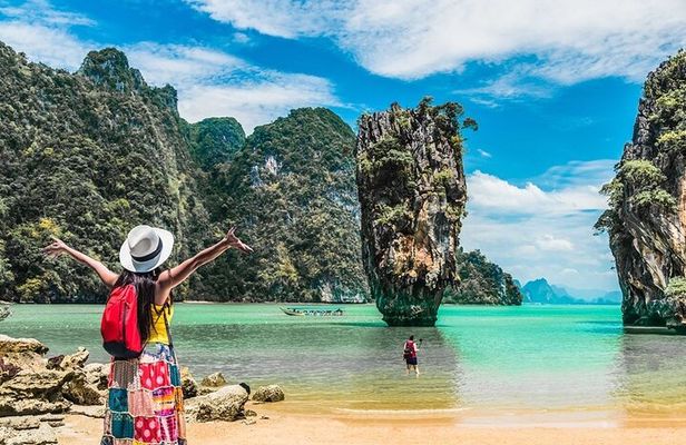 James Bond and Phi Phi Islands Private Boat Tour from Phuket