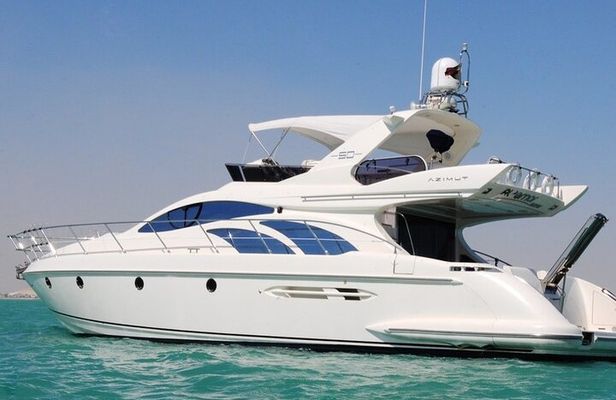 Luxury Yacht Charter : Dubai Marina, Atlantis The Palm & Burj Al Arab