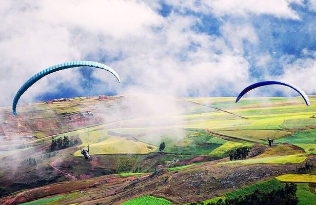 Paragliding in the Sacred Valley of the Incas From Cusco