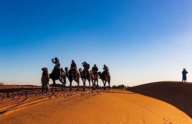 Private 2 Day Trip Roundtrip from Fes to Merzouga 