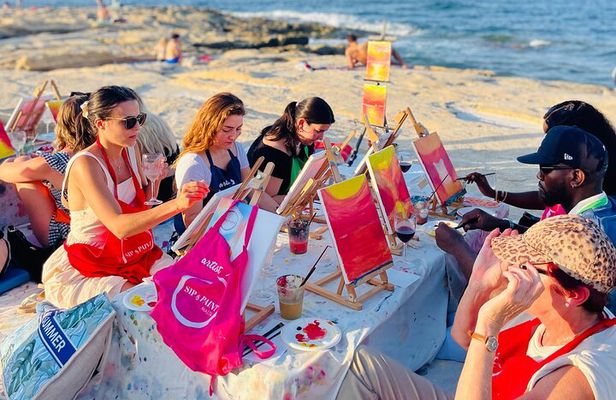 Art Experience with Wine