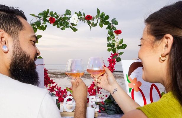 Private Sip and Paint Experience for Couples in Aruba