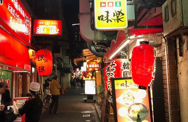 Hidden Local Bars Hopping in Kobe
