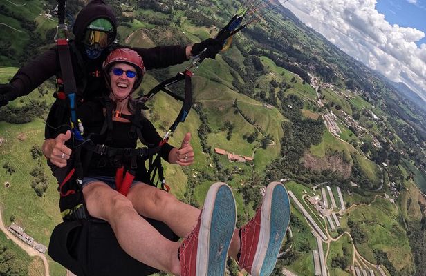 Paragliding through the mountains of medellin