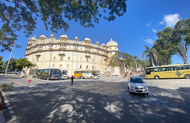 5-Day Udaipur Jodhpur Tour with Ranakpur & Kumbhalgarh
