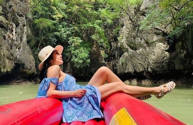 James Bond Island: Big Boat Tour & Canoeing Experience