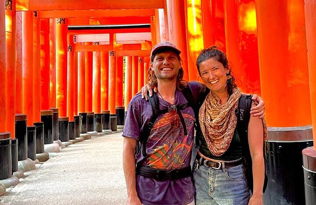 Kyoto Early Bird English Tour: Fushimi-Inari and Arashiyama