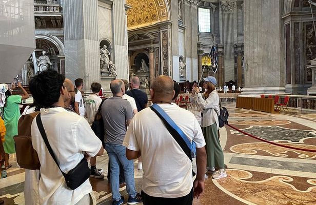 Rome: St. Peter's Basilica & Papal Tombs Express Tour