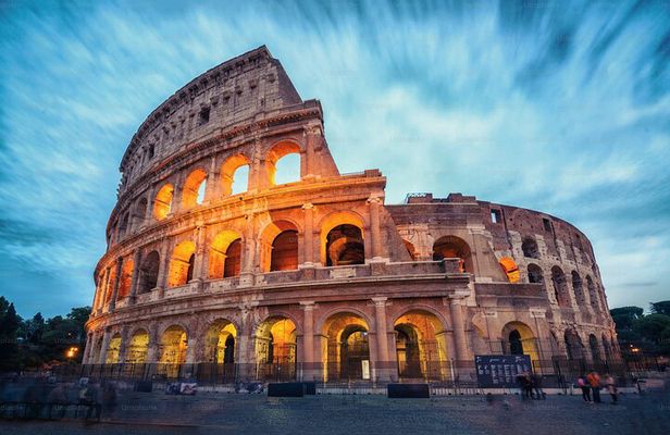 Colosseum, Roman Forum and Palatine Hill Tour With Audio