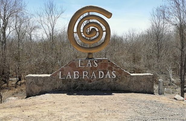 Las Labradas Archaeological Site - Nature and History Tour