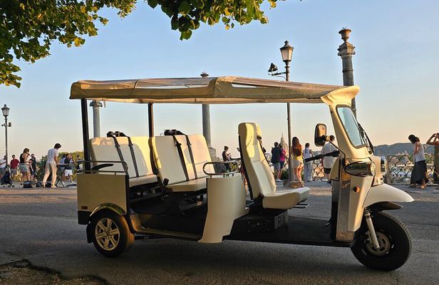 Exclusive Private Tuk Tuk Tour Of Rome-Highlights and Hidden Gems