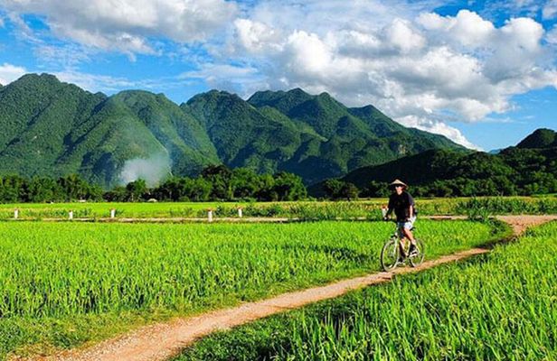Mai Chau 2 Days Group Tour