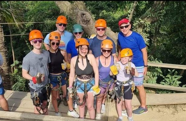 Roatan Zipline Adventure Eco Park plus West Bay Beach Break