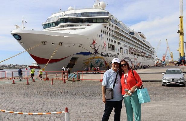 Montevideo Highlights: Shared City Tour for Cruise Passengers