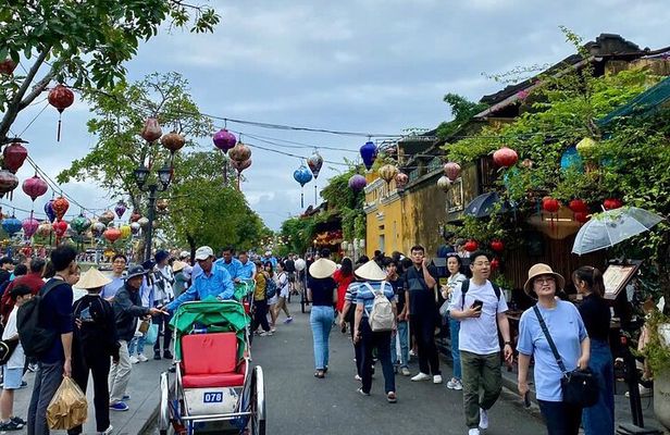 Full day Private tour in Hoi An - My Son with delicious lunch