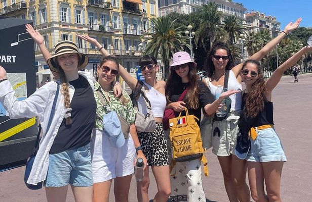 Immersive outdoor escape game in Nice 2h