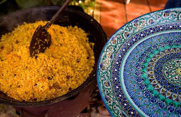 Plov and Samsa Cooking Class in Tashkent
