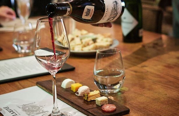 Wine Tasting in Cape's Top Three Winelands Private Tour