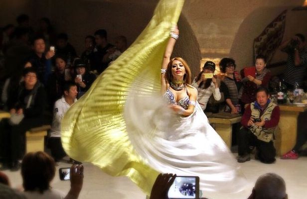 Cappadocia Turkish Night Show: Dinner and Entertainment