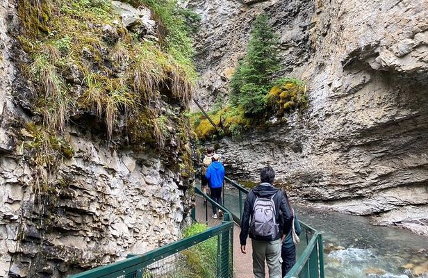 Johnston Canyon, Marble Canyon Hiking and Banff Town day tour