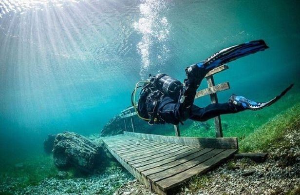 Dive Deep, Two Professional Dives, Transfer & Lunch – Hurghada