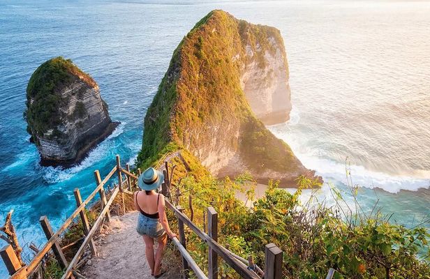 All Inclusive Day Trip to Nusa Penida West Coast in Bali