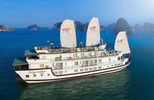 Batulong bay 2D1N - Signature Cruise 5 star - include transfer