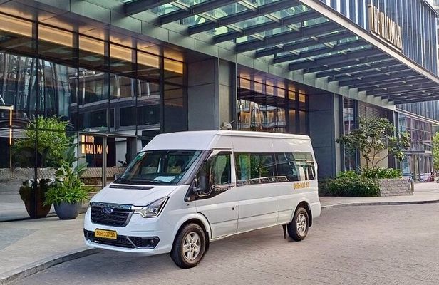 Ninh Binh To Phong Nha Private Car Transfer