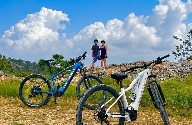 Hvar Island Guided E-Bike Adventure