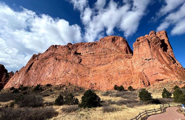 Garden of the Gods and Manitou Springs Jeep Tour