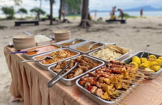 Seven Islands Sunset Tour with Dinner & Snorkelling by speedboat 